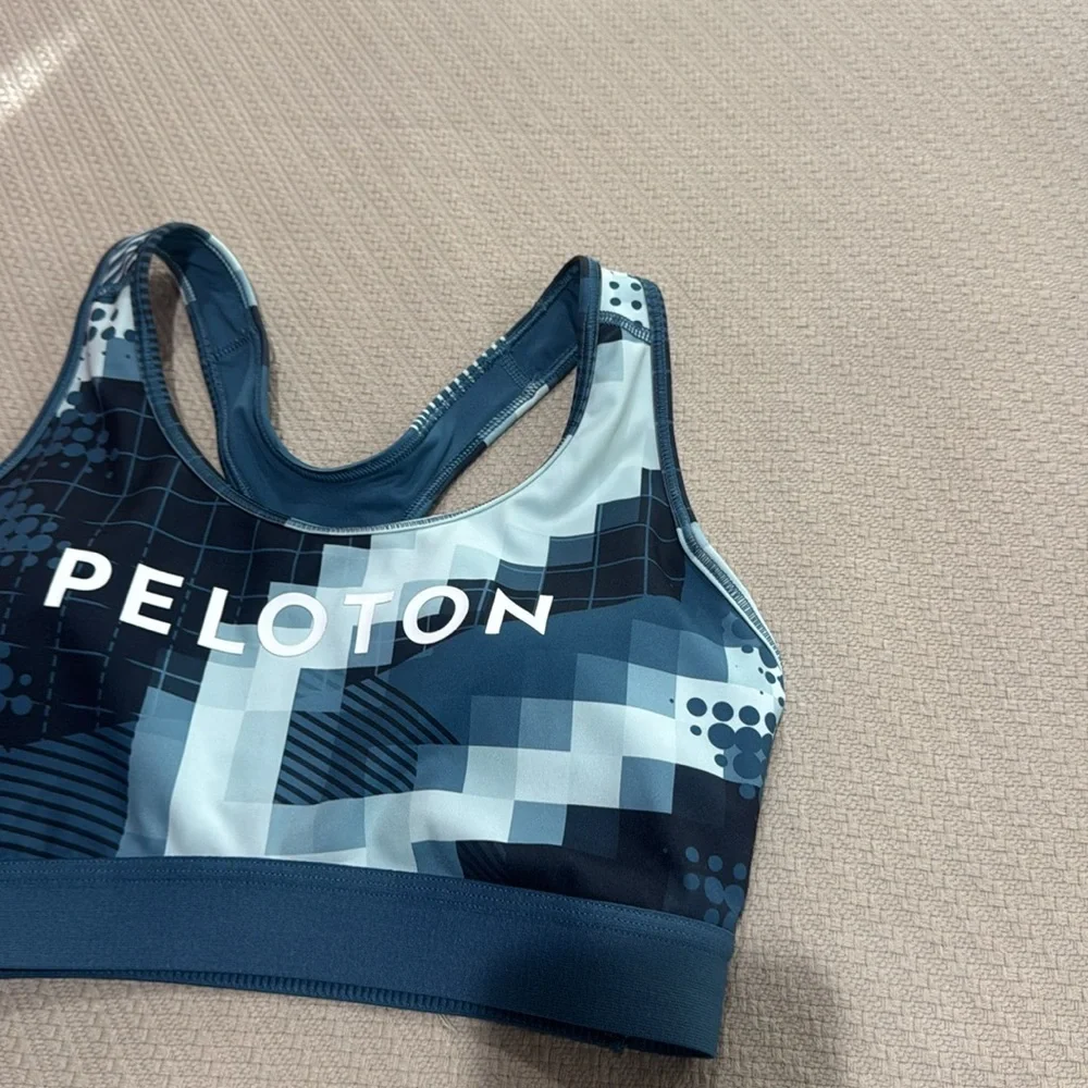 Adidas x Peloton Sports Bra - Picture 2 of 8